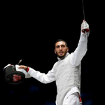 المصري علاء الدين ابو القاسم يحرز ميدالية فضية في المبارزة
