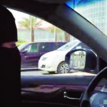 امرأة تقود سيارة في الرياض استباقاً لـ «حملة 26 أكتوبر»