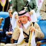 شاهد..الأمير تشارلز يرقص “العرضة” السعودية