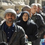 الاندبندنت: الآلاف يواجهون خطر الموت جوعا في مخيم اليرموك