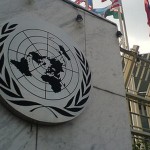 سورية تضرم النار بنفسها أمام مكتب للأمم المتحدة بلبنان