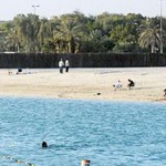 بلدية مدينة أبوظبي تفتتح شاطىء السباحة للسيدات في البطين غدا