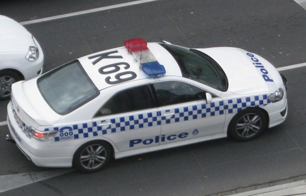 Police-Car600