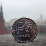 المركزي الروسي أنفق حوالي ملياري دولار لحماية الروبل