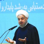 روحاني يهاجم المتشددين ويدعو لإنهاء عزلة طهران الدولية