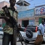 “حركة الشباب” الصومالية تهدد بضرب مراكز تجارية غربية وواشنطن تدعو لتوخي الحذر