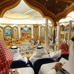 الشورى السعودي يوافق على دراسة السماح للموظف الحكومي بالعمل التجاري