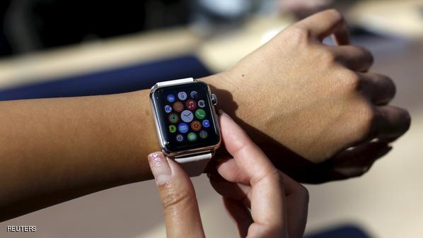 A customer looks over an Apple Watch in Palo Alto