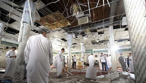 ارتفاع شهداء مسجد القديح إلى 20  شهيدا وأكثر من 50 مصاباً