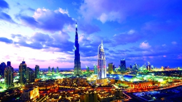 بلومبرغ: دبي تجذب متسوقي السلع الفاخرة