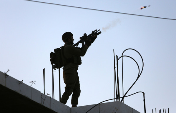 عشرات الإصابات عقب اقتحام قوة إسرائيلية للأقصى