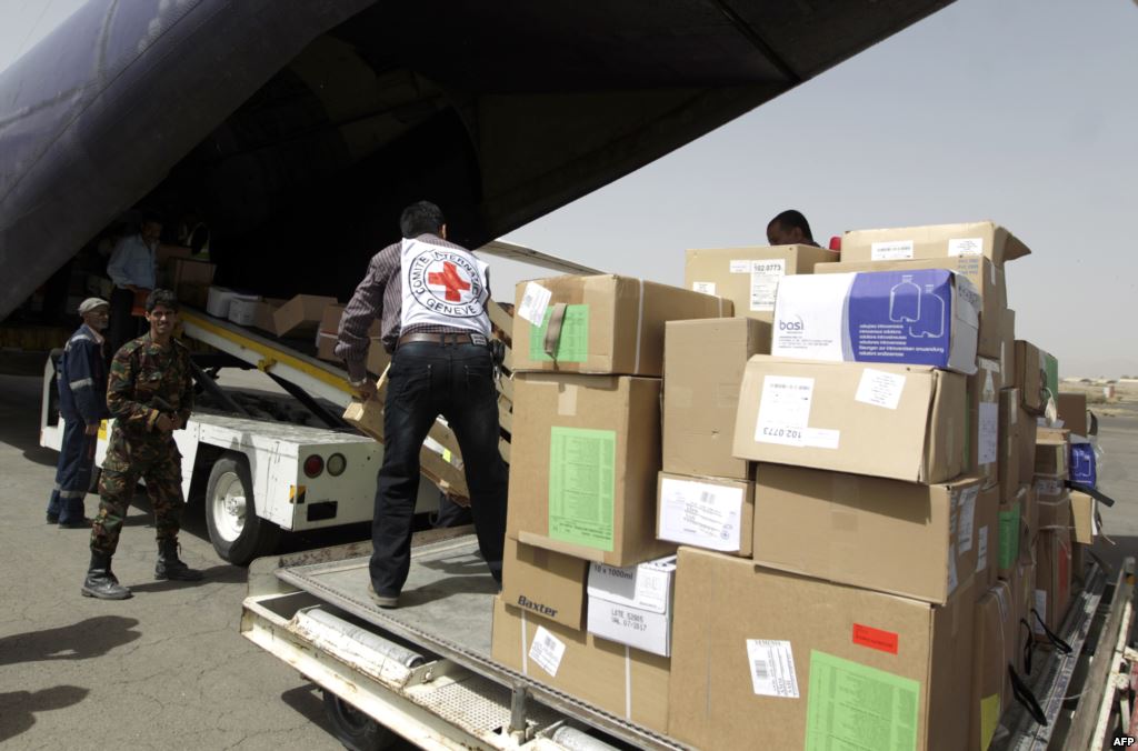 وصول أولى المساعدات الإنسانية من الأمم المتحدة إلى عدن