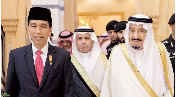 خادم الحرمين يستقبل الرئيس الإندونيسي