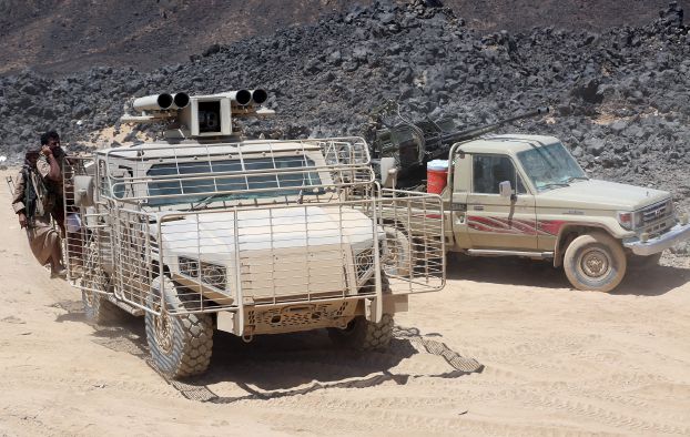 التحالف يقطع الإمدادات عن الحوثيين في مأرب
