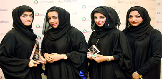 مركز جنيف لحقوق الإنسان والحوار العالمي يستشرف وضع المرأة الإماراتية والعربية في ظل أهداف التنمية المستدامة