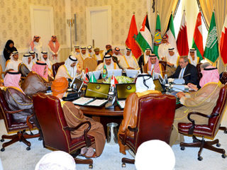 وزراء خارجية «التعاون» والأردن والمغرب يؤكدون الحل السياسي في اليمن وفق المبادرة الخليجية