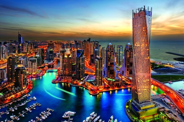 الصينيون يقتنصون الصفقات العقارية في دبي
