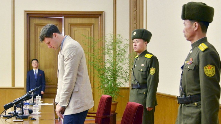 كوريا الشمالية: سجن طالب أميركي 15 عاما لمحاولته سرقة ملصق دعائي