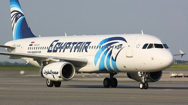 التفاصيل الأولى لاختطاف الطائرة المصرية