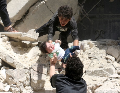 حلب على شفا كارثة.. ودي ميستورا يستغيث للهدنة