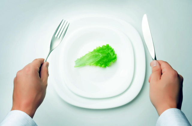 10 حيل ذكية تجعلك تأكل أقل