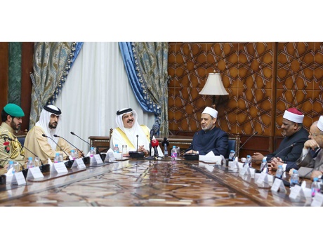 ملك البحرين يشيد بدور الأزهر في نشر الثقافة الإسلامية الأصيلة