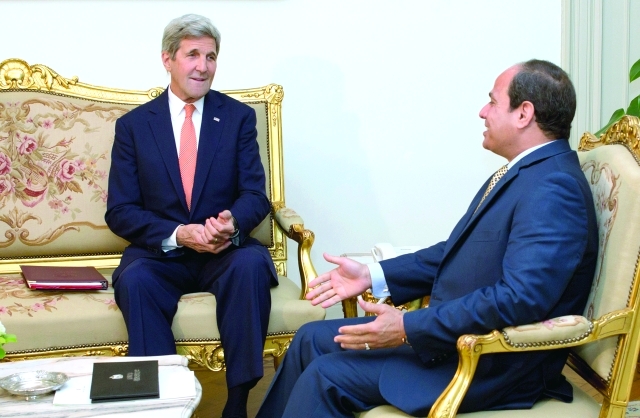 كيري يؤكد للسيسي دعم واشنطن استقرار مصر ودورها المحوري