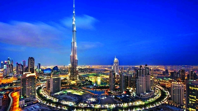 «دويتشه» يؤكد قدرة الإمارات على التعايش مع تراجع النفط لعقود