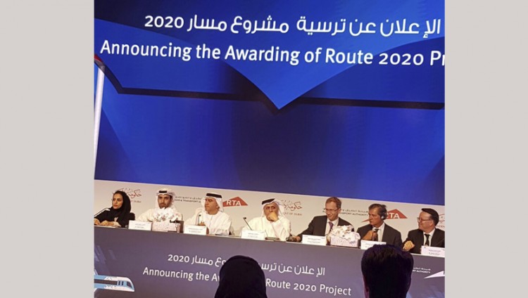محمد بن راشد يعتمد ترسية عقد مشروع مسار مترو دبي 2020