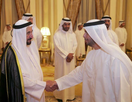 سلطان يصدر مرسوماً بفض دور انعقاد المجلس الاستشاري