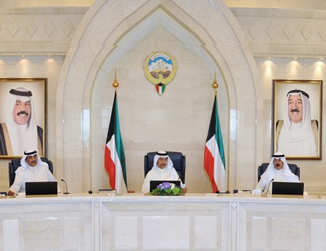 الكويت تقر خطتين للتنمية والتوظيف