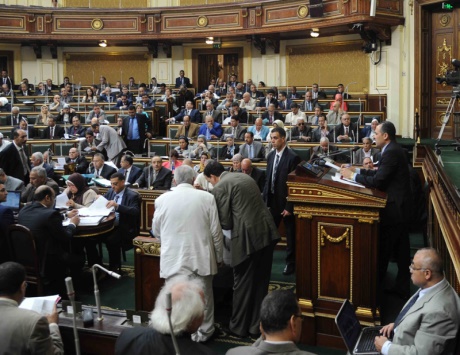 مصر: الحكومة تسحب «القيمة المُضافة» من مجلس النواب