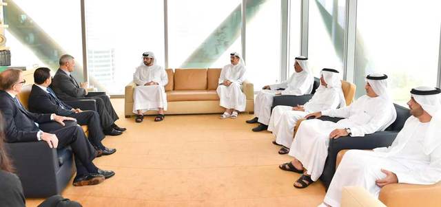 مكتوم بن محمد: قيادة دبي تبذل جهوداً مستمرة لتوفير بيئة استثمارية مثالية