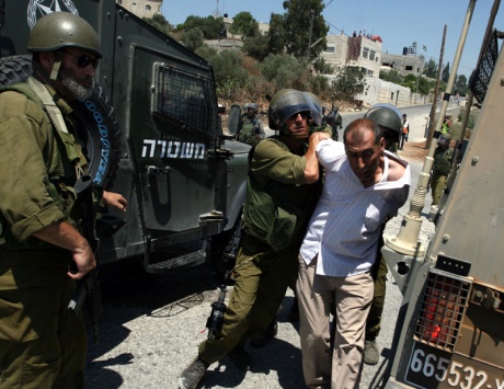 الاحتلال يجرح 4 فلسطينيين في بيت لحم