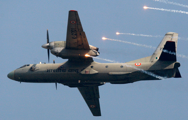 اختفاء طائرة تابعة لسلاح الجو الهندي وعلى متنها 29 شخصا