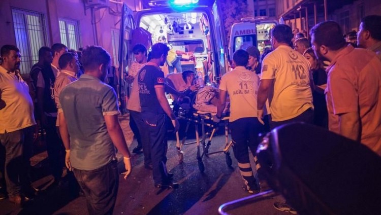 مقتل 50 شخصا في هجوم إرهابي على حفل زفاف بتركيا