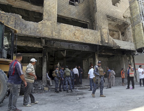 تدمير 12 شاحنة نفط لـ «داعش» ومقتل عشرات الإرهابيين في الأنبار