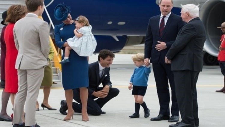 بالفيديو.. الأمير الصغير يحرج رئيس وزراء كندا