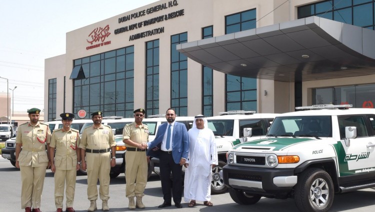 تويوتا اف جي كروزر تنضم لأسطول دوريات ⁧‫شرطة دبي‬⁩