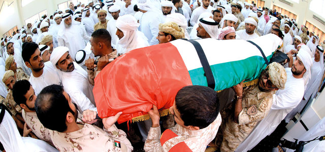وداع مهيب للشهيد «الفلاسي» في دبي