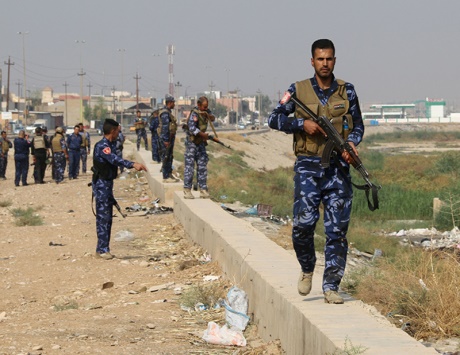 القوات العراقية تقترب من الموصل وتستعيد السيطرة على الرطبة