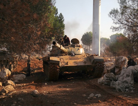 معارك كر وفر في حلب الغربية والفصائل تعيد تنظيم صفوفها في الغوطتين