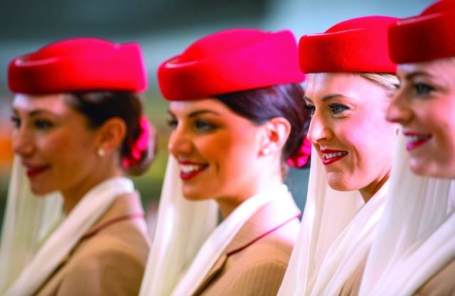 26 ألف موظفة يشكلن 51 % من فريق عمل طيران الإمارات