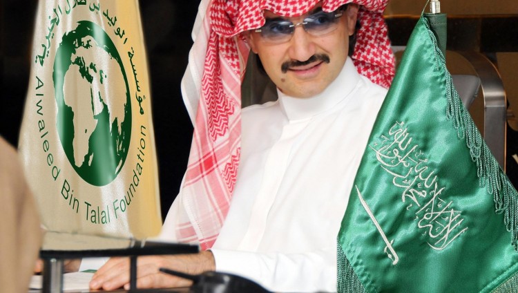 الوليد بن طلال يطالب بالسماح للمرأة بقيادة السيارة في السعودية