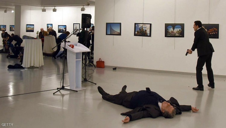 مصور اغتيال السفير الروسي بتركيا يروي تفاصيل الحادث
