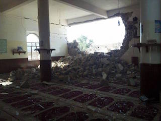 ميليشيا الحوثي تقتحم المساجد وتعتقل الخطباء