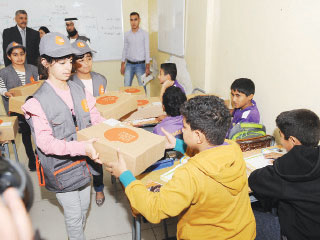 بنك الإمارات للطعام يوزع 4000 وجبة بأول نشاط إنساني له في عجمان