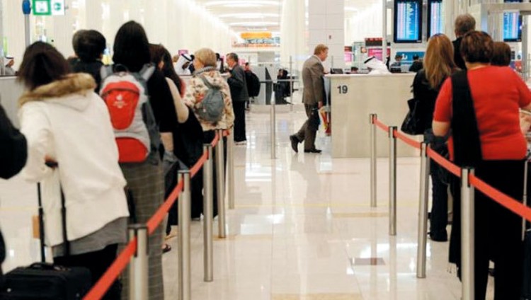 مطارا دبي يستقبلان 105.3 آلاف مسافر في يوم