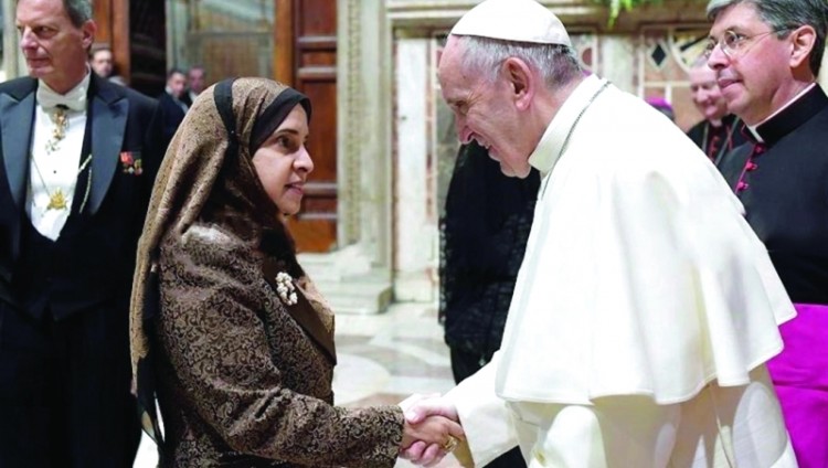 الفاتيكان: تسامح الإمارات مثال يحتذى