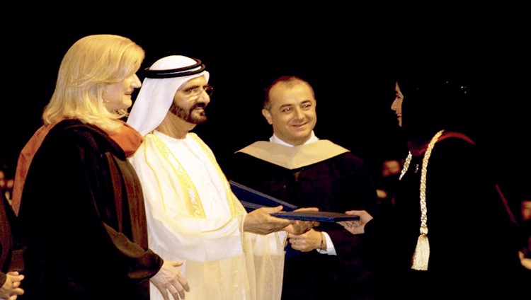 945 طالباً استفادوا من «منح محمد بن راشد» في «أميركية دبي»
